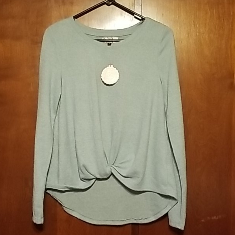 SO lightweight sweater